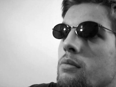   Actually am in the picture wtf