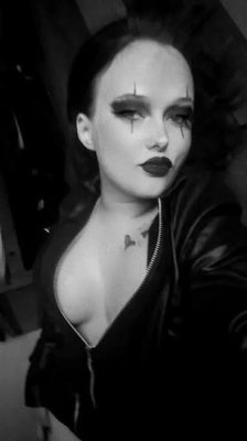 Oispa jo viikonloppu🖤
