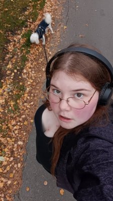  _
