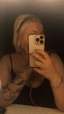 Sieltä ne hiukset kasvaa kovaa vauhtia :) 