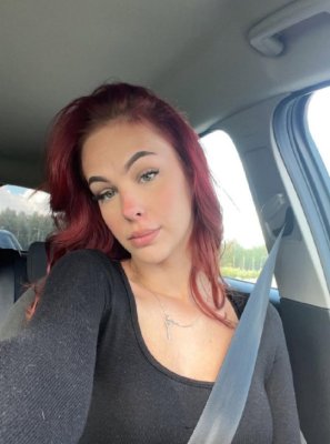 <3