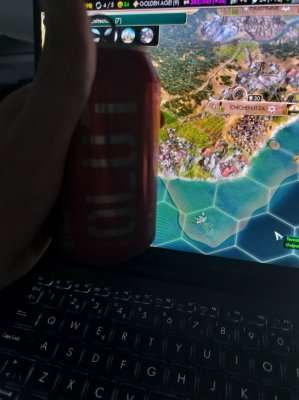 Ei hullumpi alku päivälle olutta ja Civ V