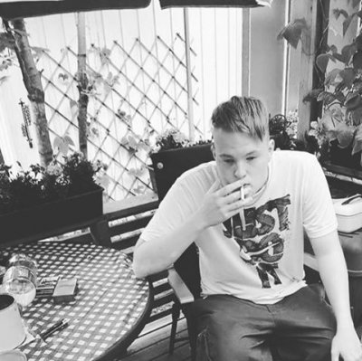 #me #finnishboy #smoke #blackandwhite #follow4follow #atm #ootd #snäpme #tykkäilkää #like4like