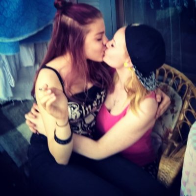 #lesboo #espoohoods #finnishgirls #lesbians #puspus