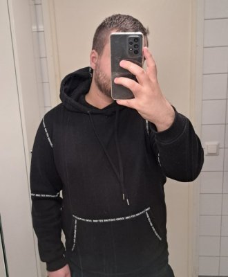 Hei vaan! 😌 Kesälomaa odotellessa.