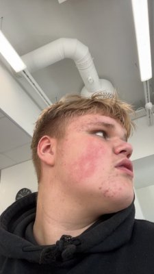 16v jäpikkä tuu laittaa koodii ja juttelee