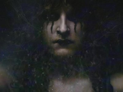 Araknofobian ensimmäinen single: JÄTÄ KAUPUNKI RAUHAAN!! 