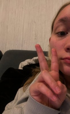  Moii oon bäck:) tulkaa jutteleee jos muistatte ja muuutenki