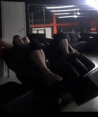 Lötköilyy reenin pääl:)