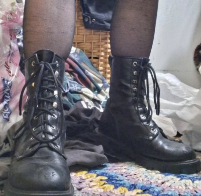 Kumpi on parempi Nauhat näkyvil vai piilos