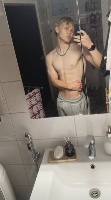 Moi