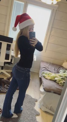 Moi ja hyvää jouluu<3