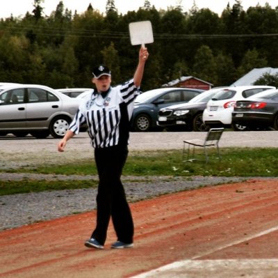 #referee #tuomari #sport #pesis #pesäpallo #puusilmä #mulukku #finnishboy #finnishbaseball #seepra #tackla