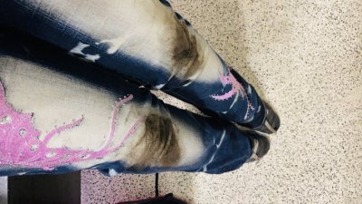 Legit tuleeks nää kuvat sillee mageesti vai jonnekki hevon perseesee:D