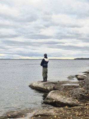 Oon tälläne 15v poika joka ettii seuraa:D Tykkään kalastaa, käydä salilla ja ulkoilla.